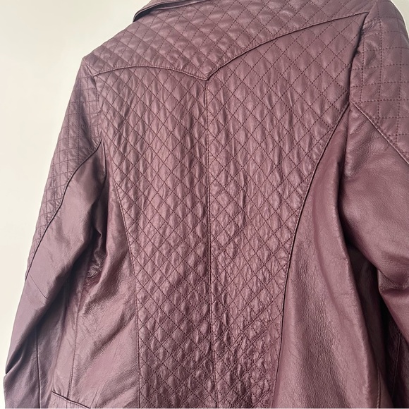 NWOT Bradley Bayou Moto Jacket Burgundy Purple Leather Quilt Size Small - Picture 10 of 12